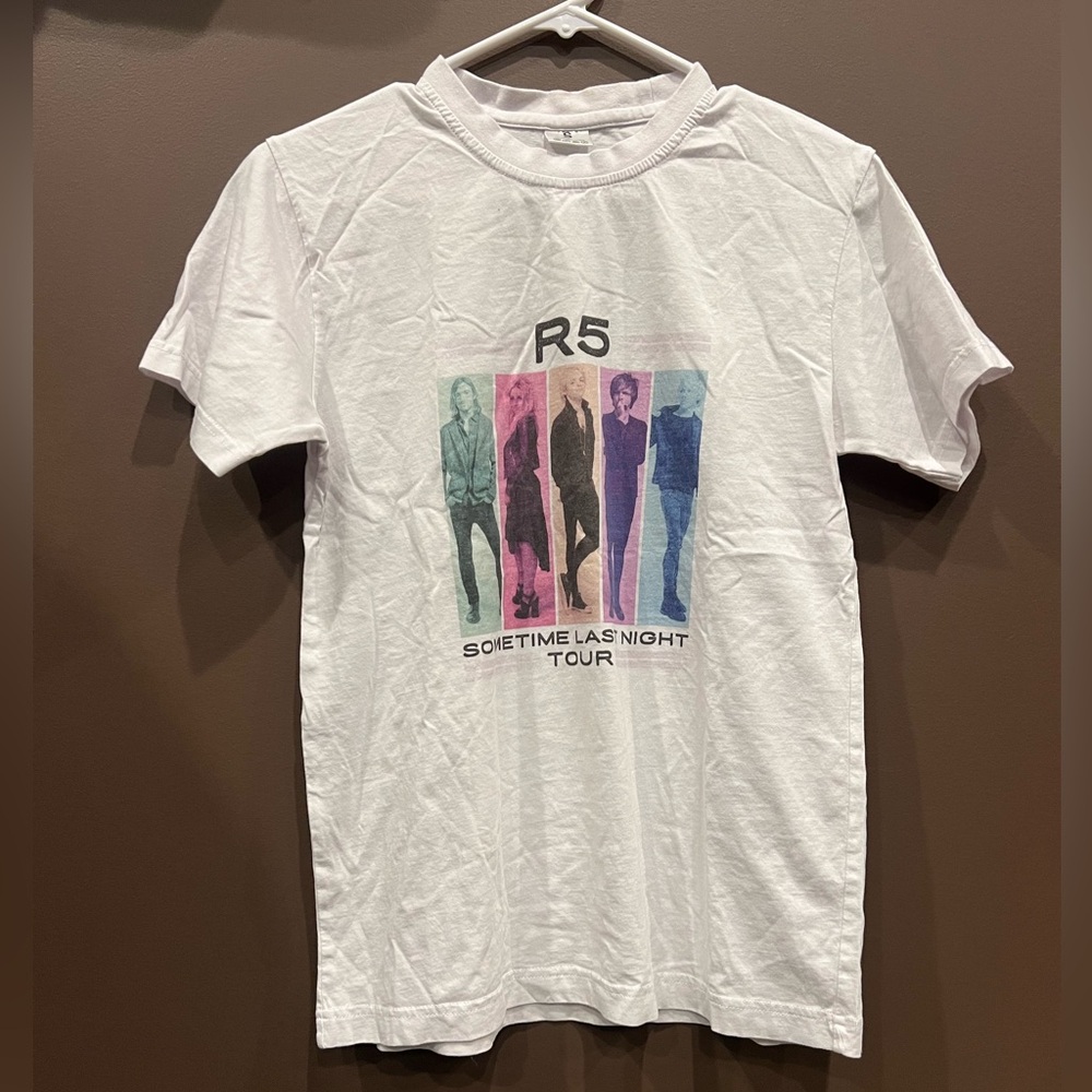 R5 Vintage Tour Tee Size Small - Picture 1 of 2